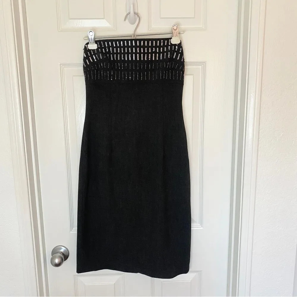 Laundry by Shelli Segal Body Con Gray Strapless Mini Dress